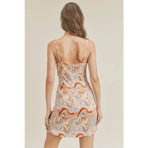 Avery Dress - Picture 4 of 4